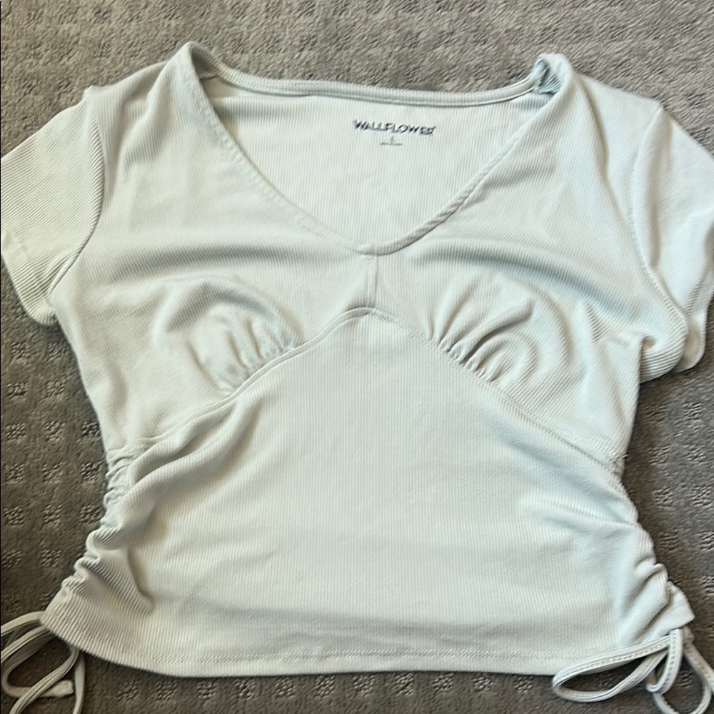 Wallflower Women's Light green Ruched Tee